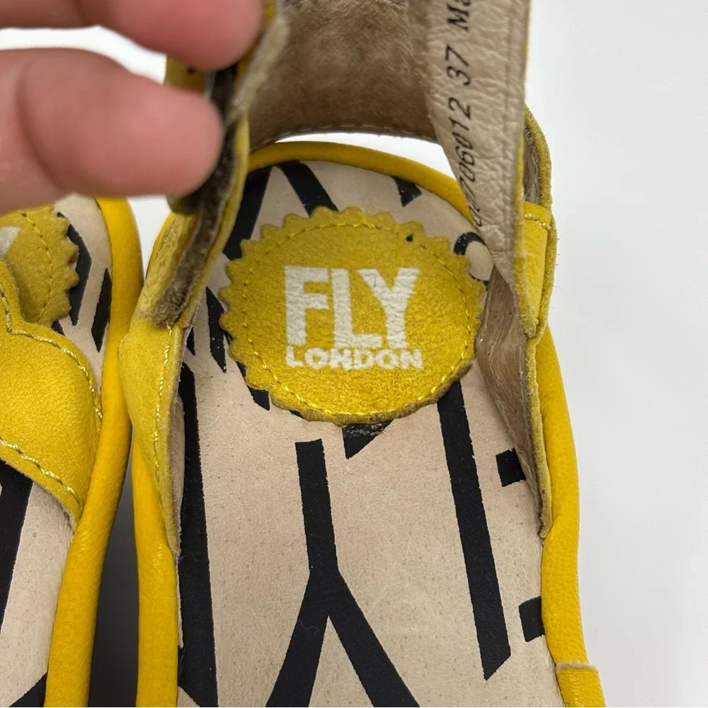 Fly London Yellow Suede Peep Toe Chunky Sandals Size 37 (6-6.5) - Picture 11 of 14